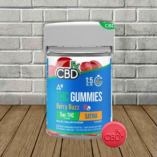 CBDfx Delta 9 THC + CBD Gummies Berry Buzz - Image 1